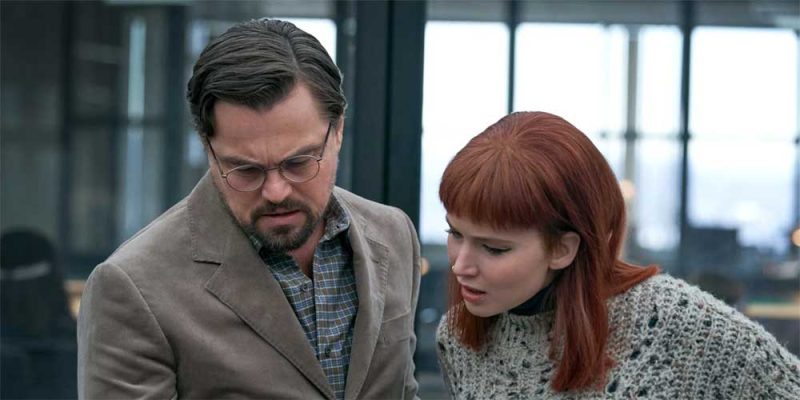 نقد و بررسی فیلم بالا رو نگاه نکن Don’t look up