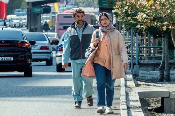 نقد و بررسی فیلم زیبا صدایم کن  
